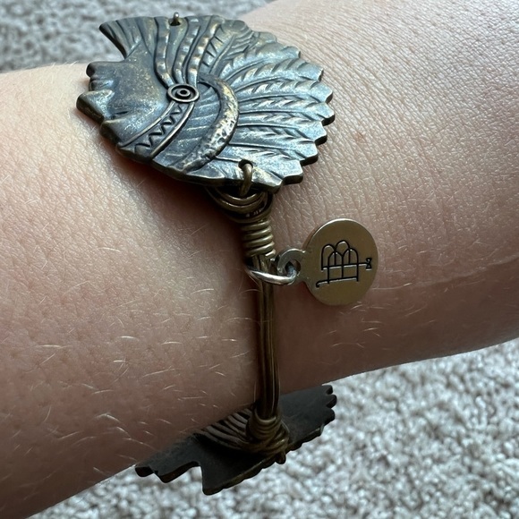 FSU Fans Students Bourbon & Boweties Wire Wrap Pewter Indian Chief Head Bracelet - Picture 2 of 6